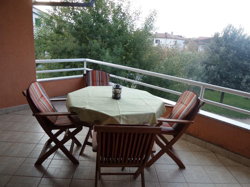 Apartmani Lina Umago Exterior foto