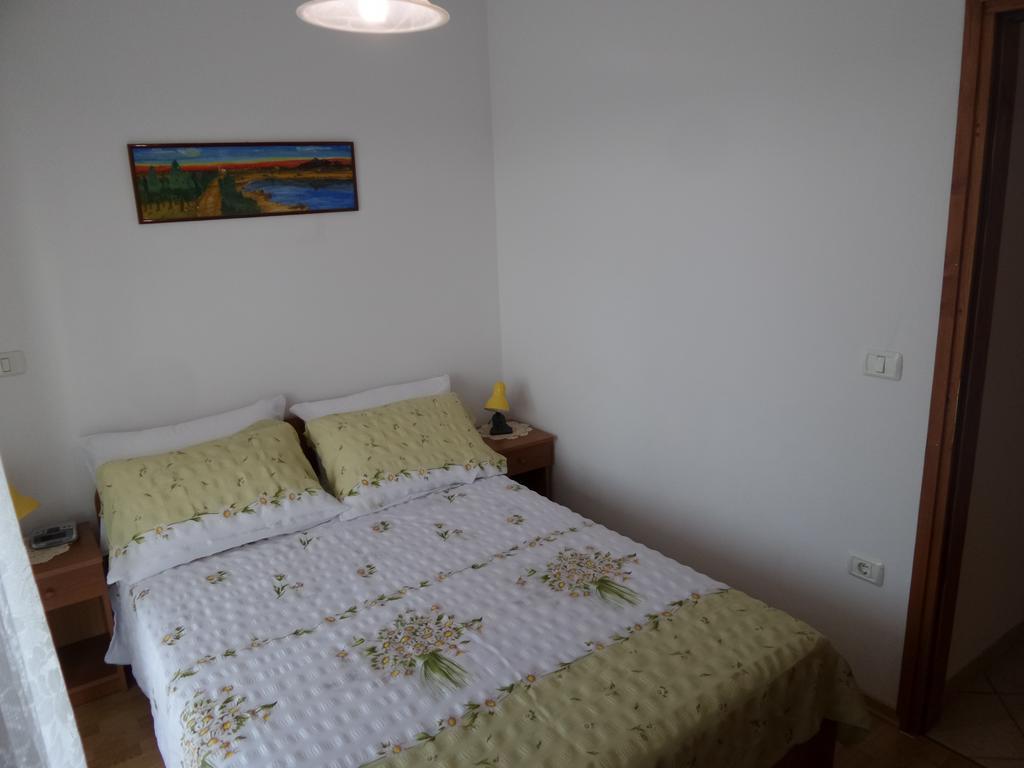 Apartmani Lina Umago Exterior foto