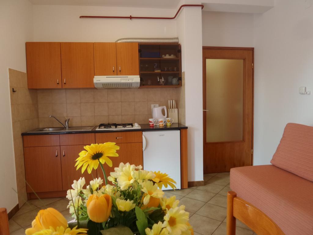 Apartmani Lina Umago Exterior foto