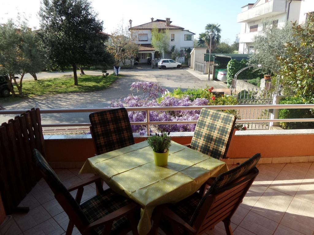 Apartmani Lina Umago Exterior foto