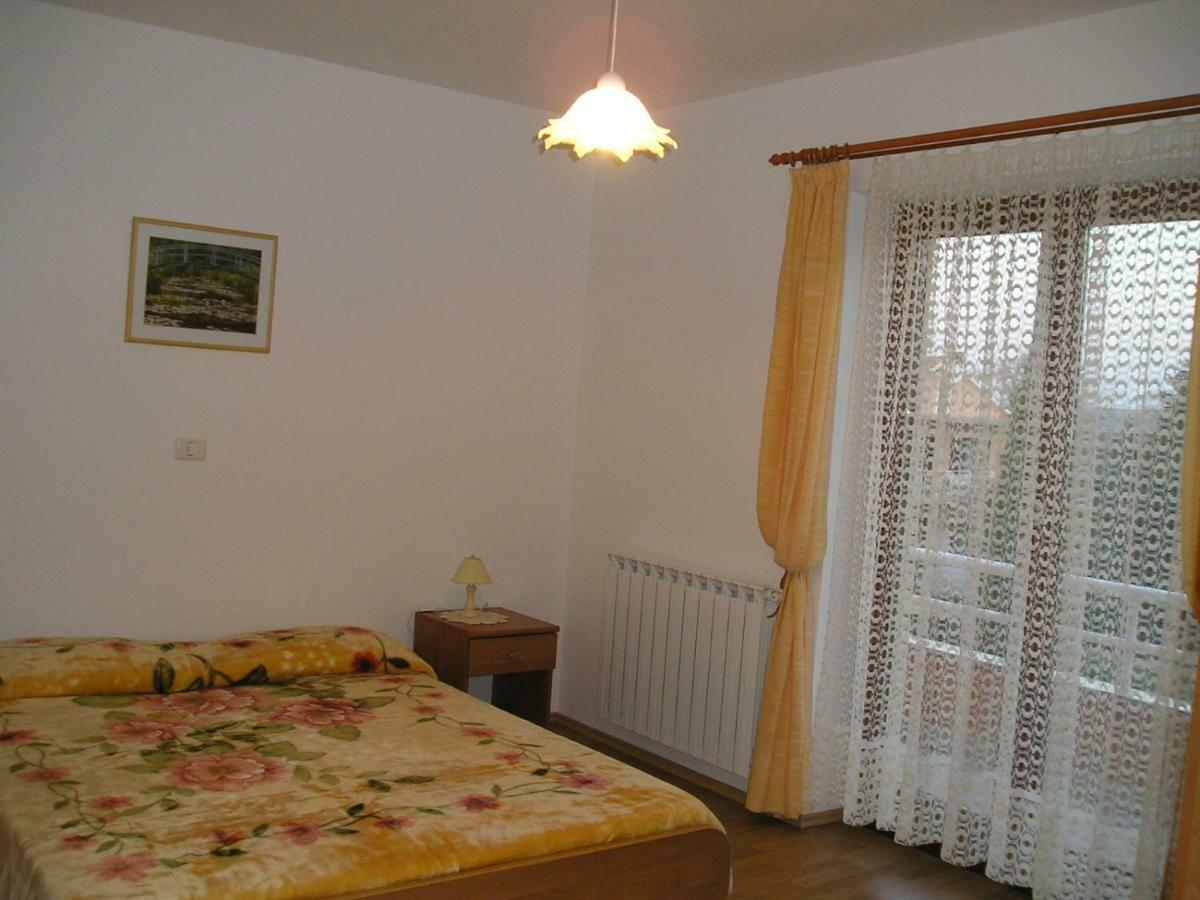 Apartmani Lina Umago Exterior foto